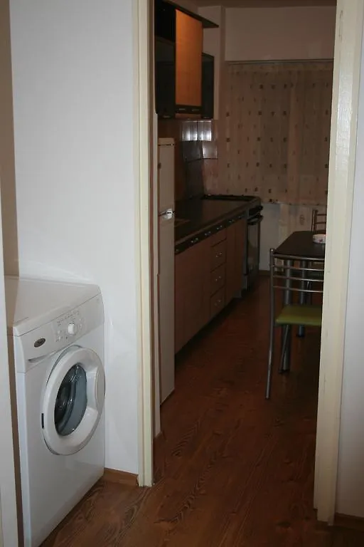 Studio Lujerului Bucuresti 0*, Bucarest
